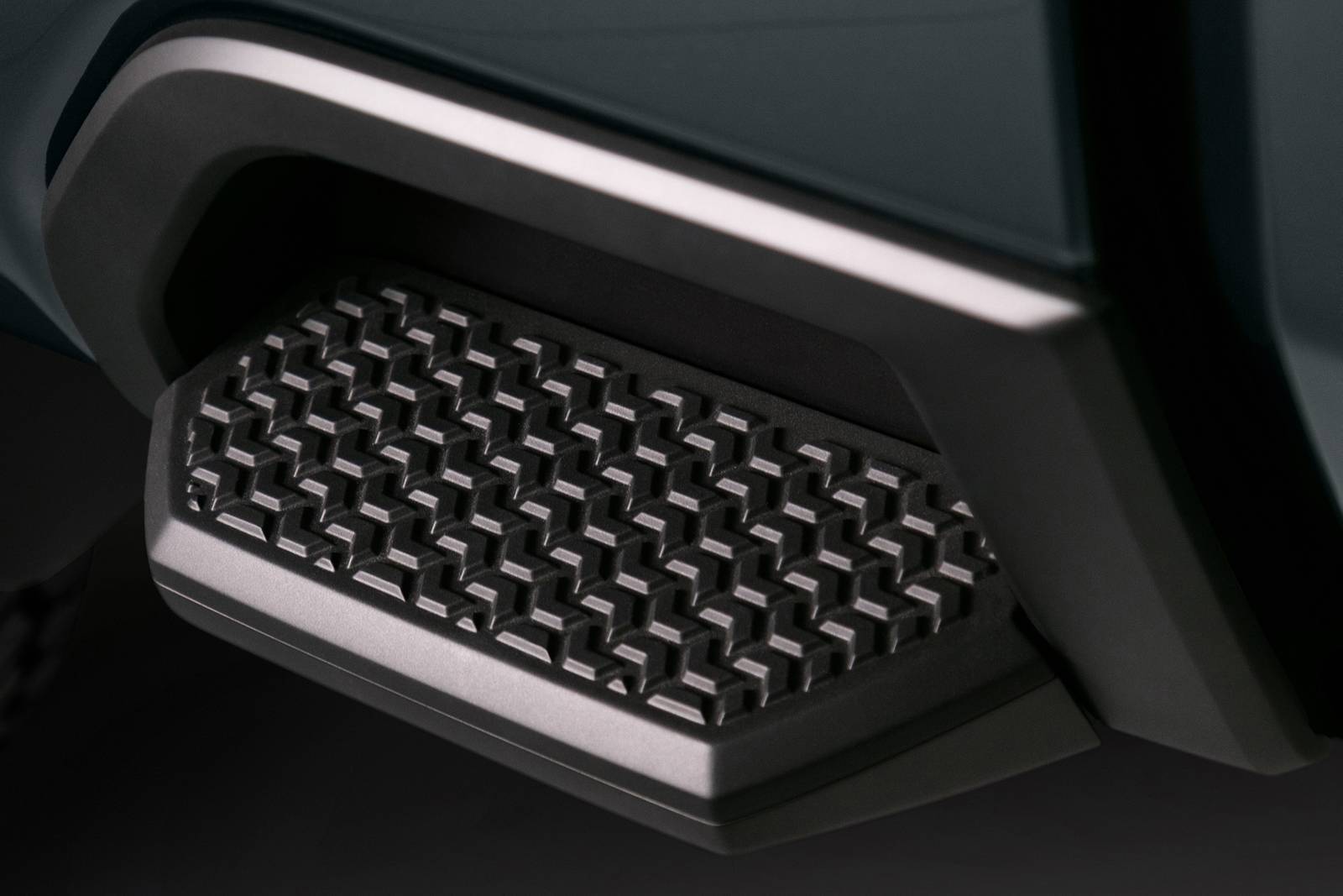 2020 Chevrolet Silverado 2500HD exterior EDETAIL