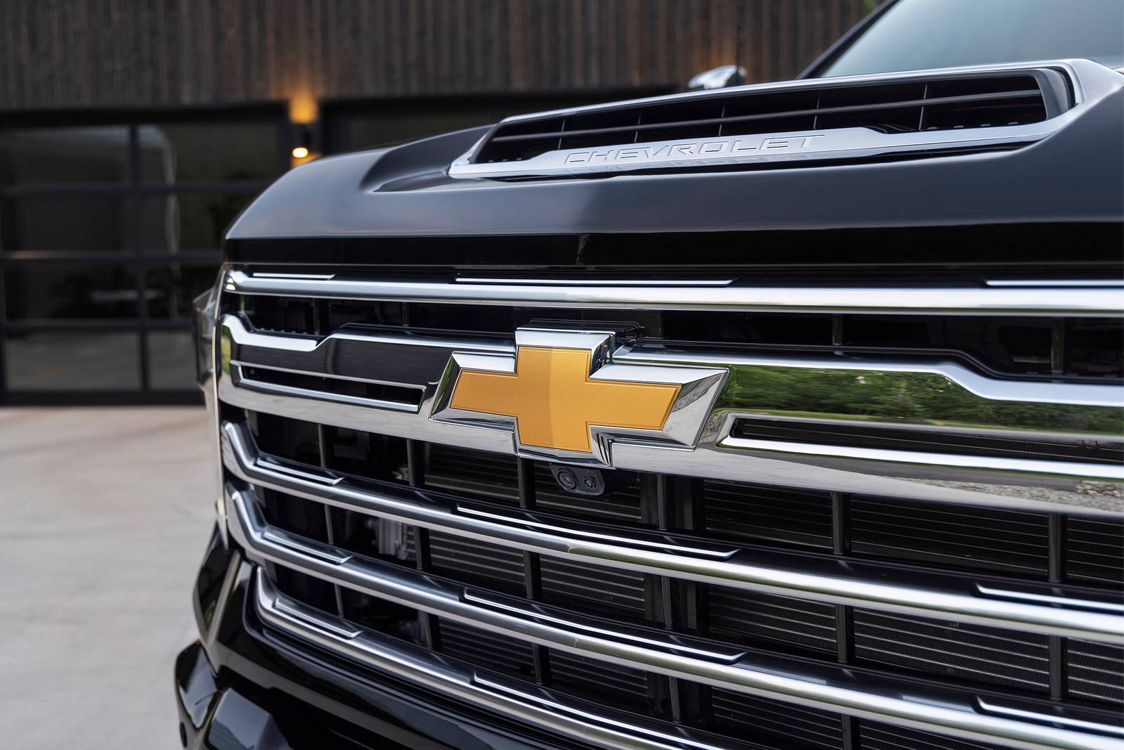 2024 Chevrolet Silverado exterior FBDG