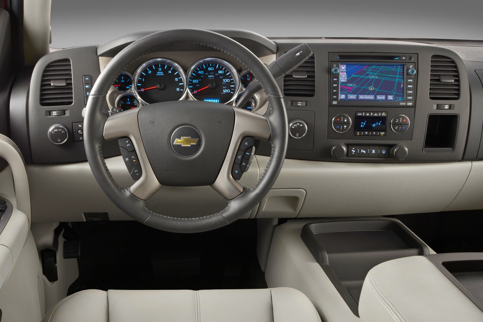 2007 Chevrolet Silverado 3500HD interior D