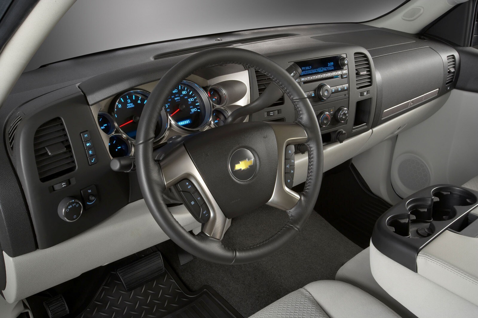 2012 Chevrolet Silverado 3500HD interior D