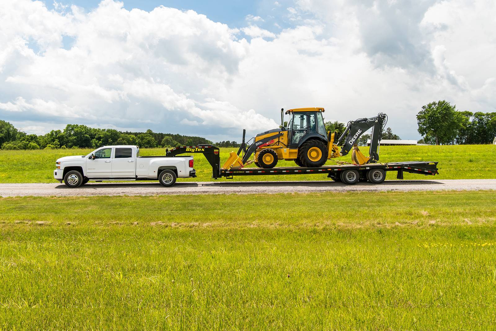 2018 Chevrolet Silverado exterior LIFE1