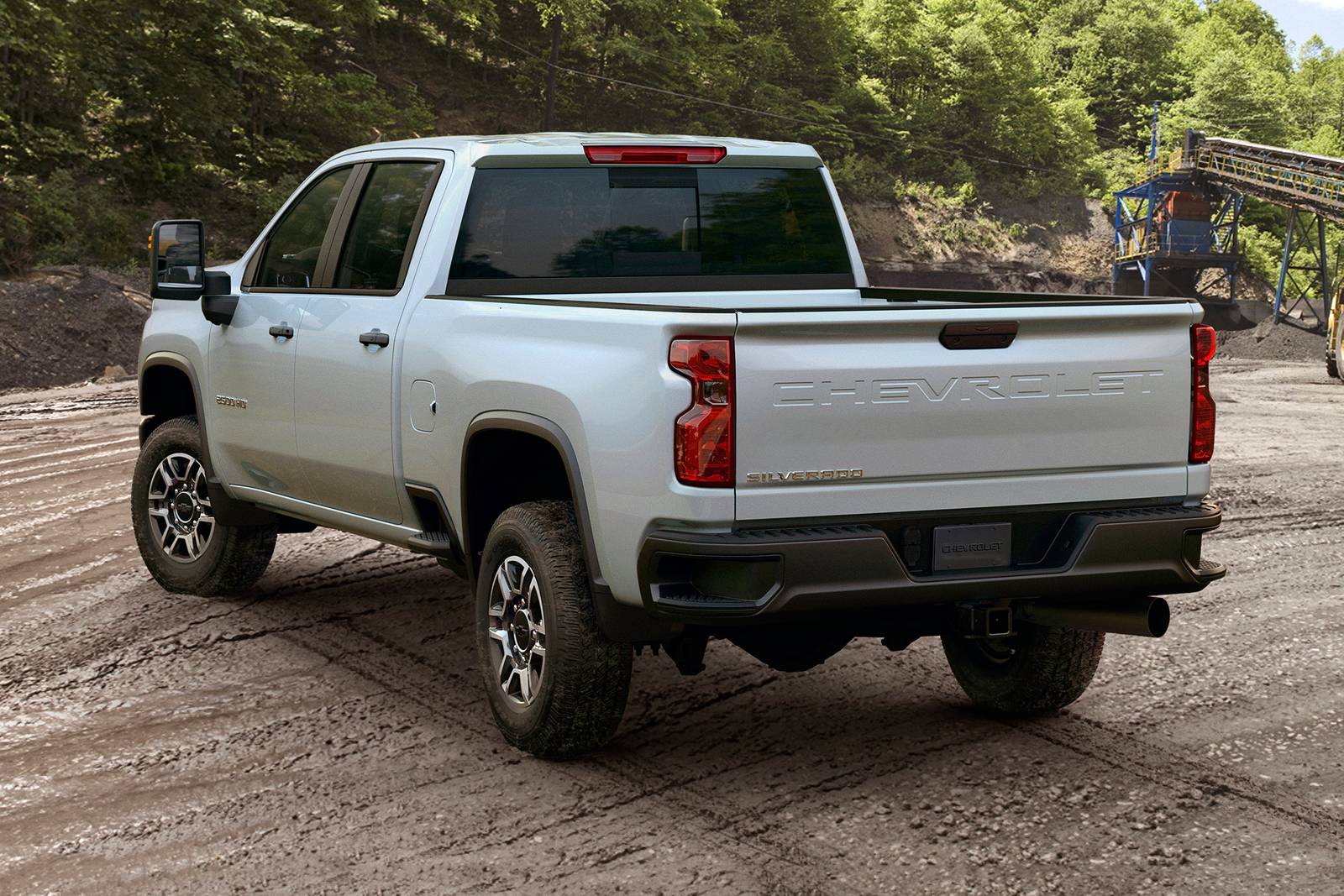 2020 Chevrolet Silverado — OEM photo 3
