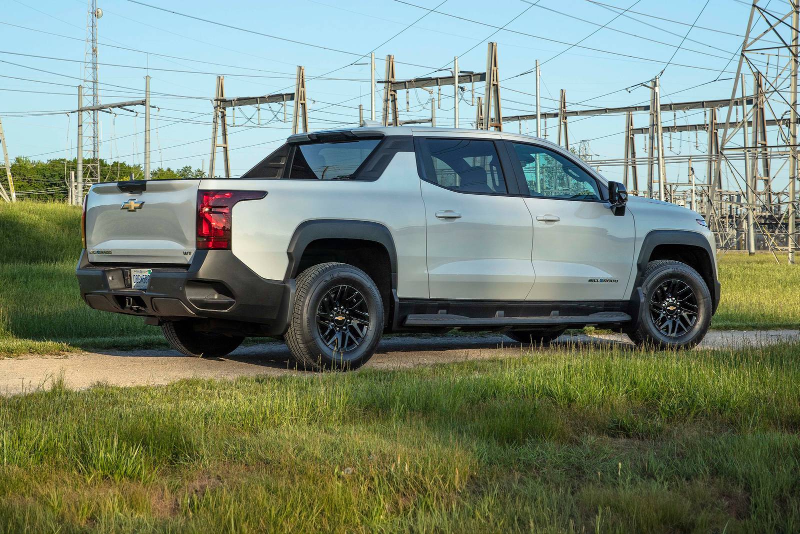 2024 Chevrolet Silverado exterior FQ