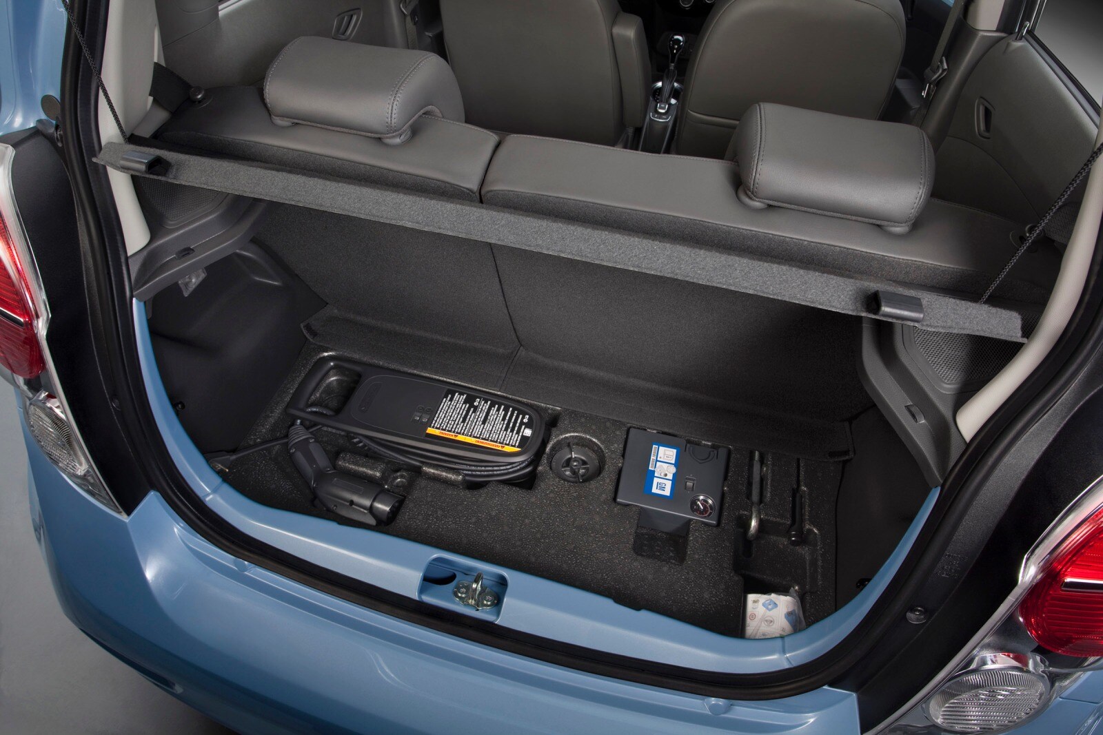 2015 Chevrolet Spark EV interior CARGO