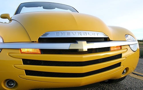 2004 Chevrolet SSR front safety FBDG