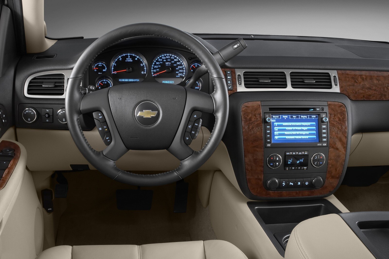 2007 Chevrolet Suburban interior D