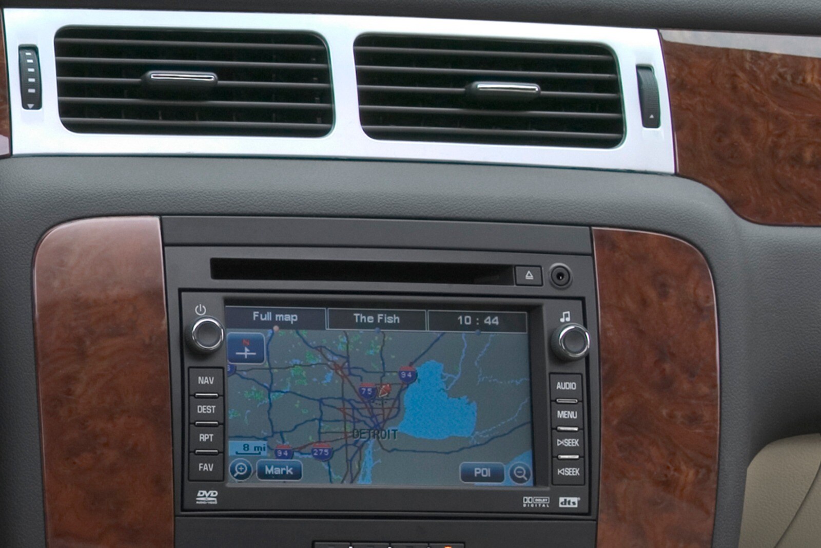 2007 Chevrolet Suburban interior NAVSYS