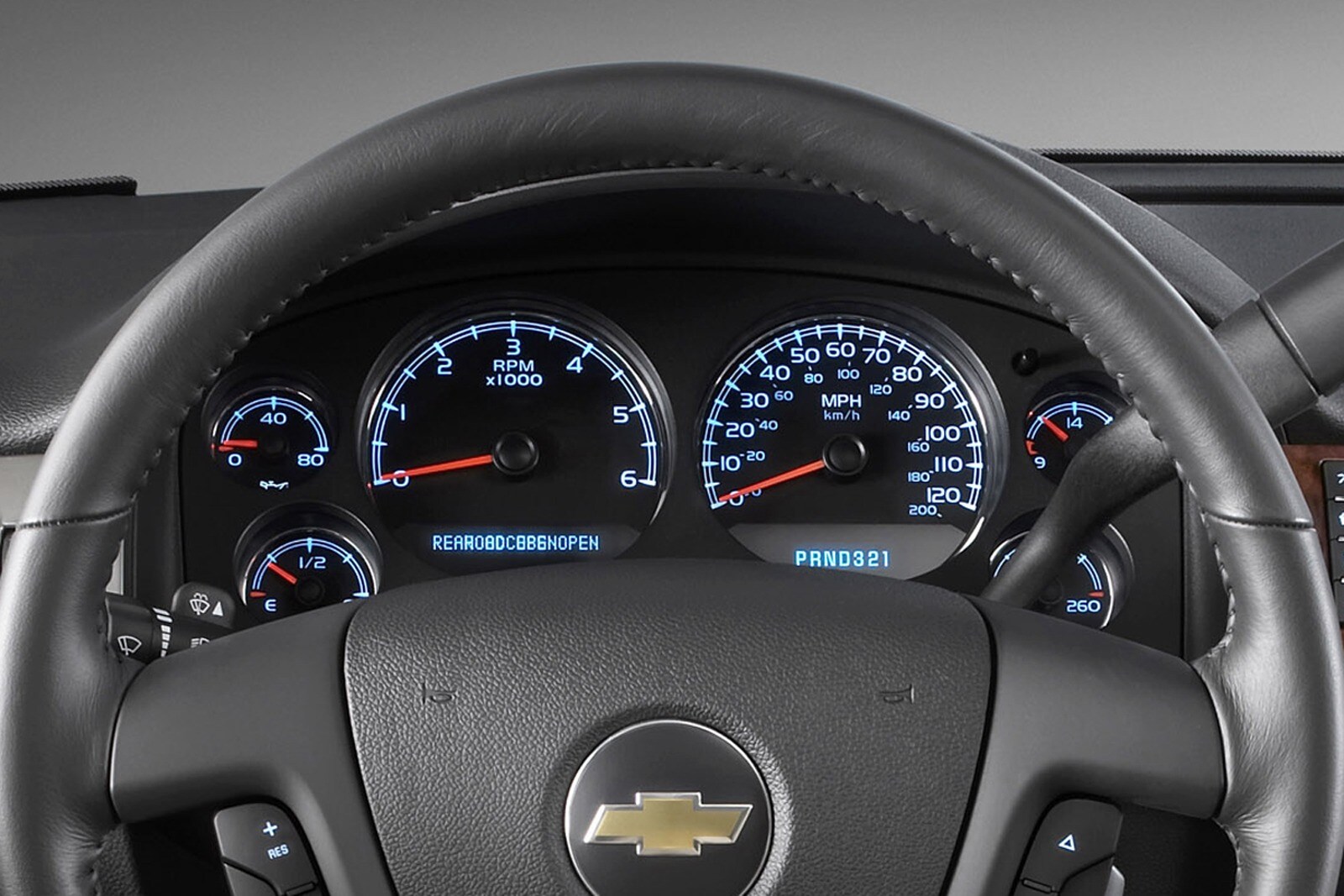 2010 Chevrolet Suburban interior G