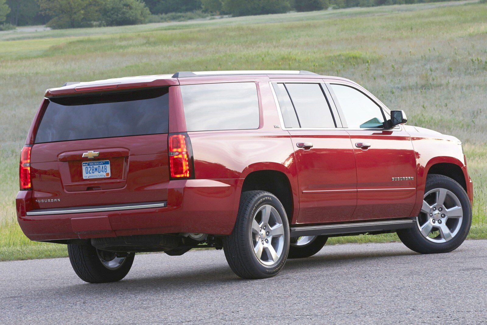 2016 Chevrolet Suburban LTZ 4dr SUV Exterior Shown