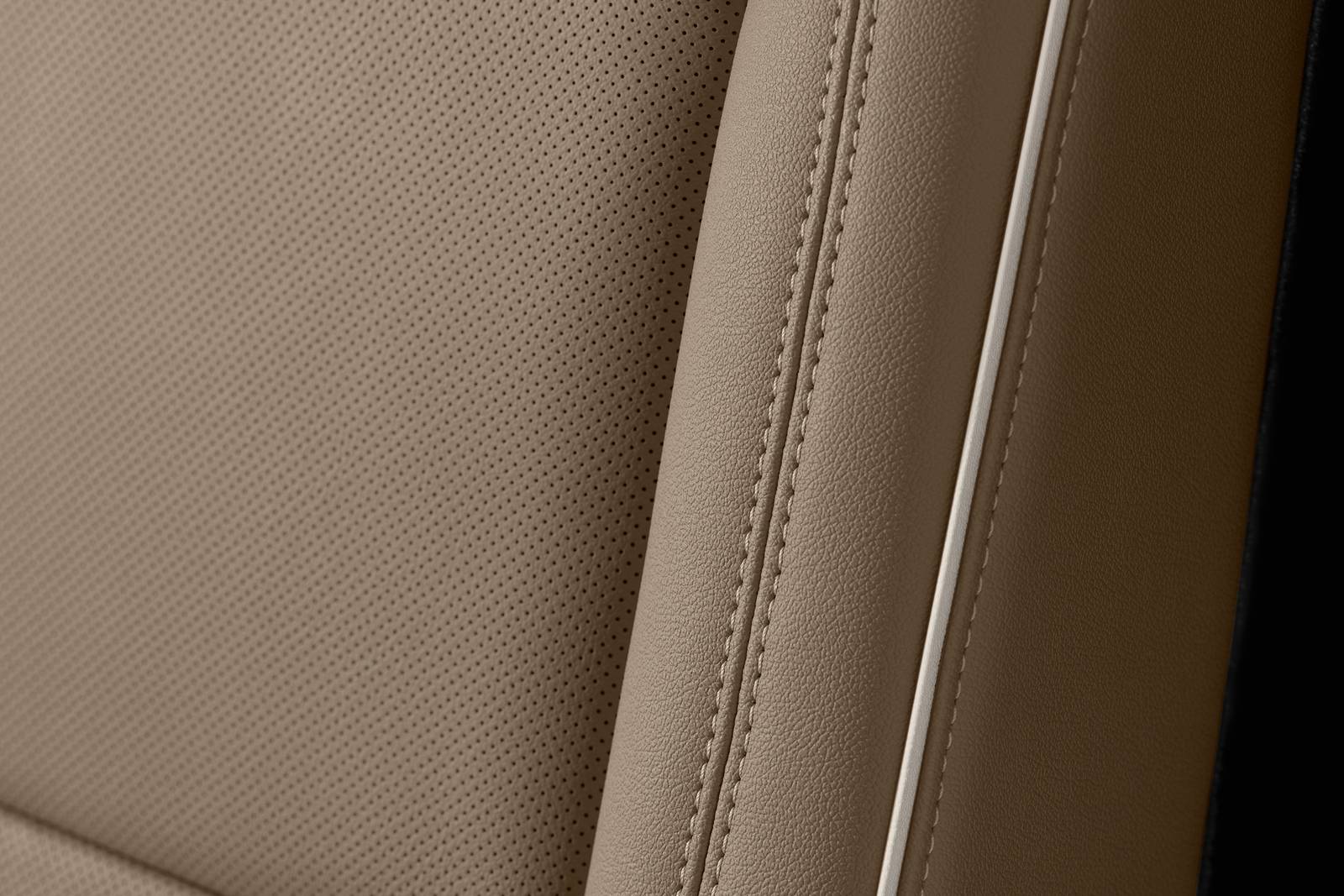 2021 Chevrolet Suburban front safety DETAIL