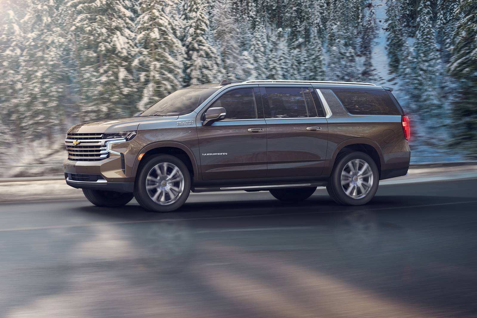 2022 Chevrolet Suburban exterior S