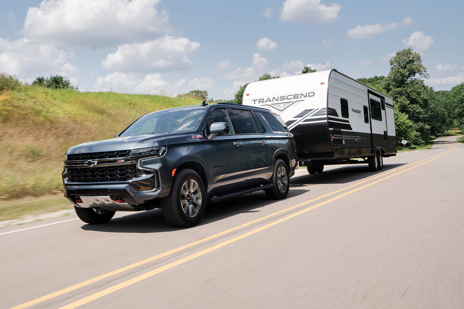 2022 Chevrolet Suburban exterior LIFE1