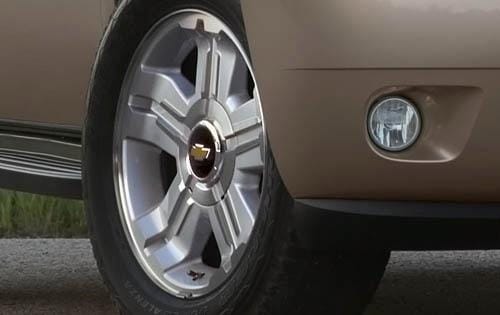 2009 Chevrolet Tahoe — OEM photo 2