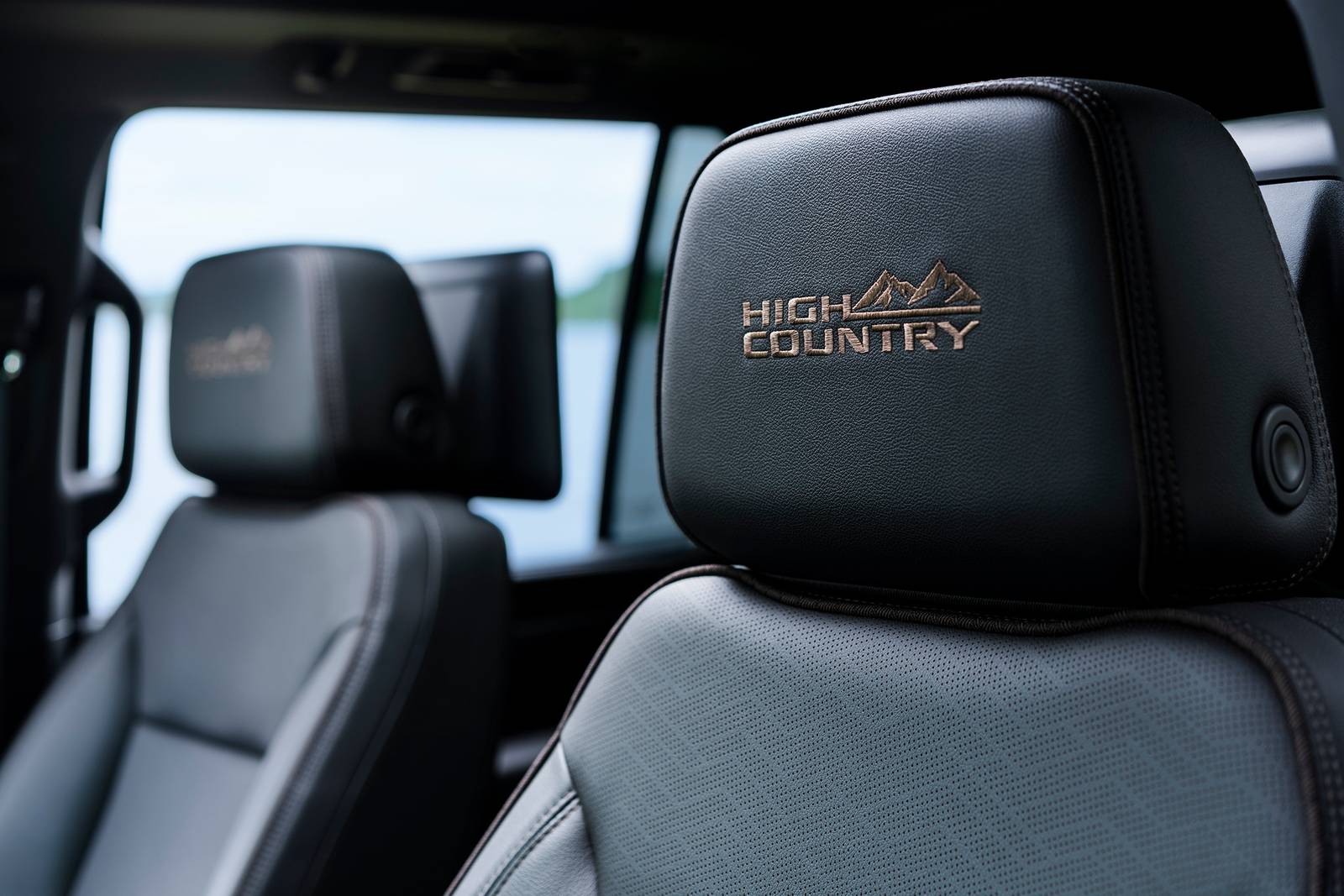 2022 Chevrolet Tahoe front safety DETAIL