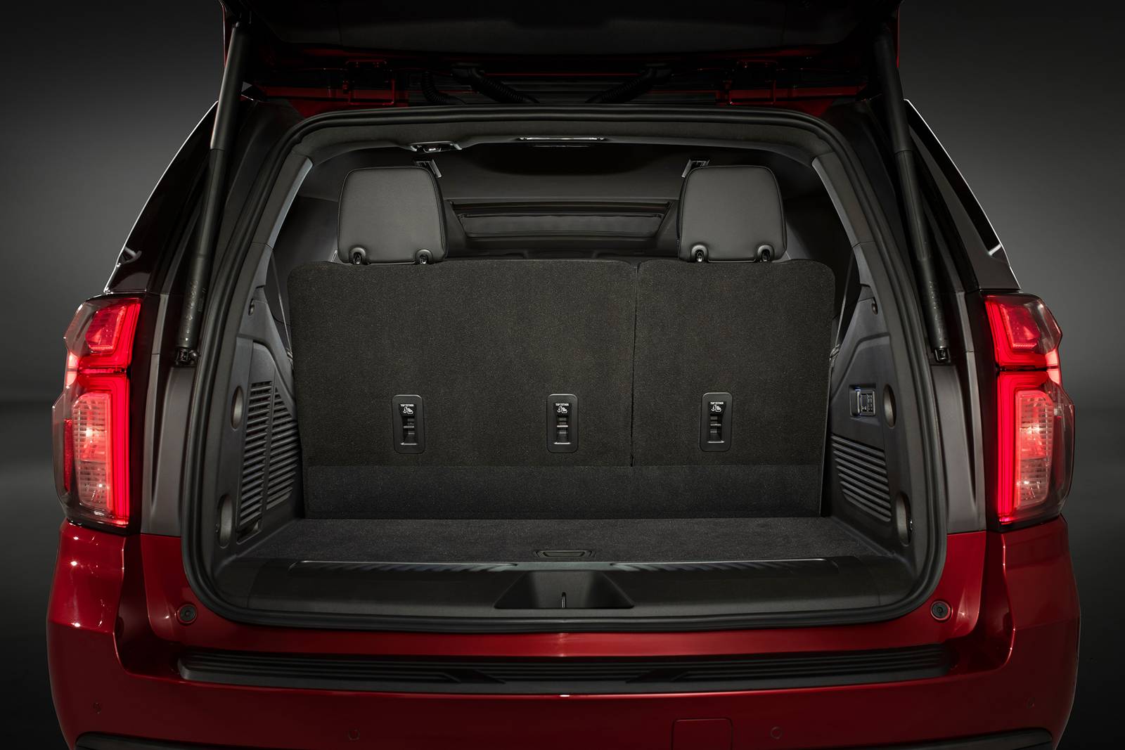 2023 Chevrolet Tahoe interior CARGO