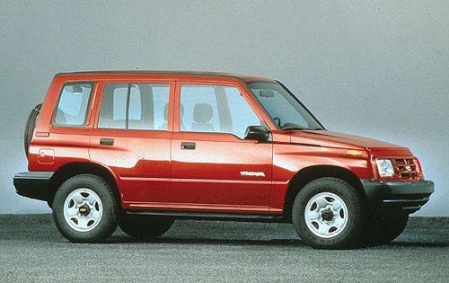 1998 Chevrolet Tracker — OEM photo 1