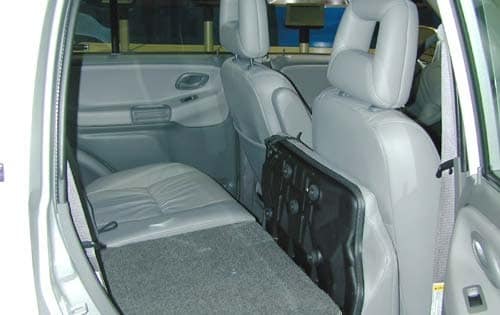 2004 Chevrolet Tracker interior CARGO