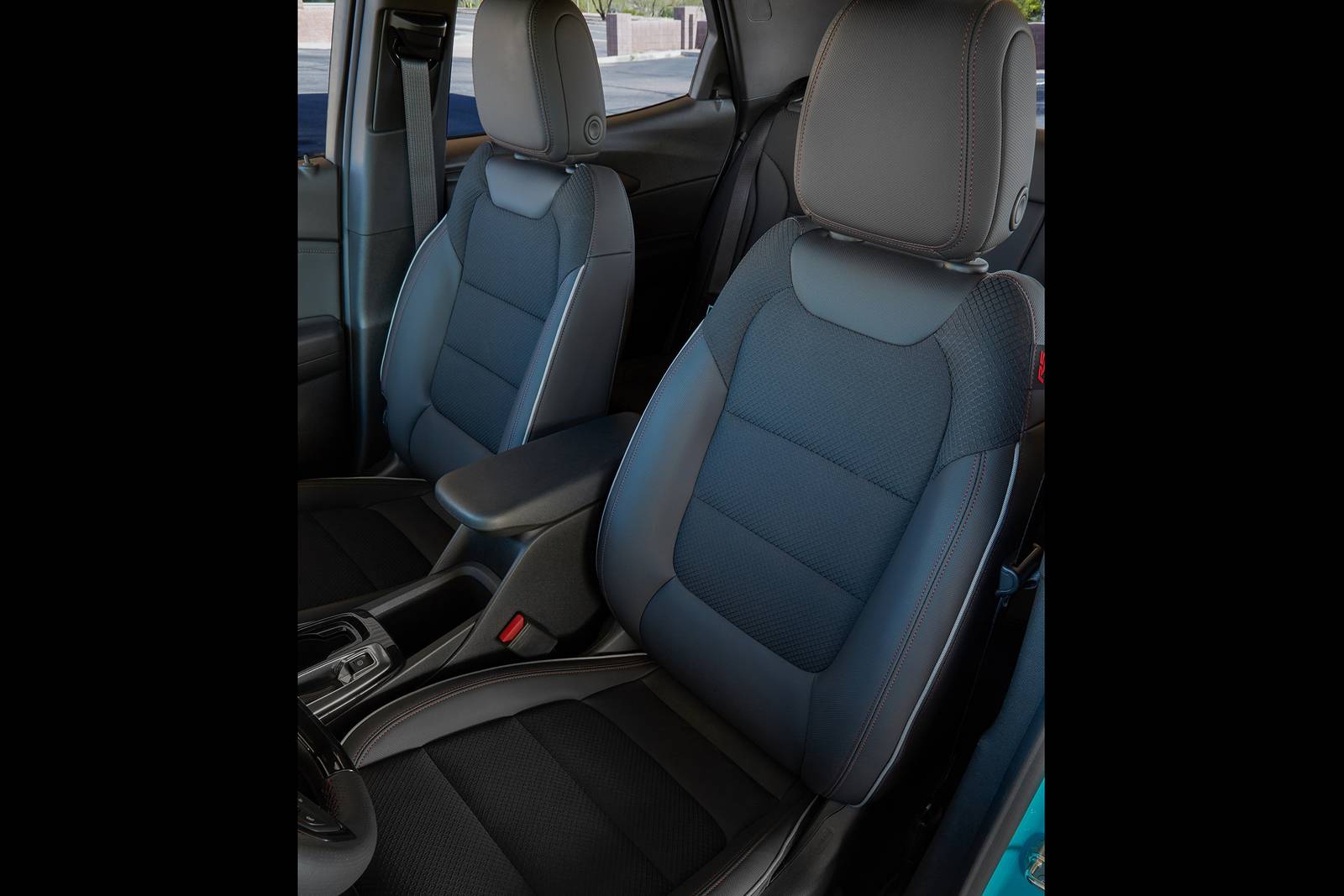 2021 Chevrolet Trailblazer front safety DETAIL