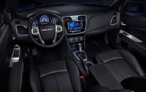 2011 Chrysler 200 interior I