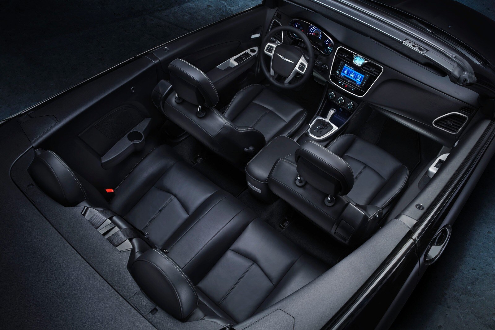 2013 Chrysler 200 interior I