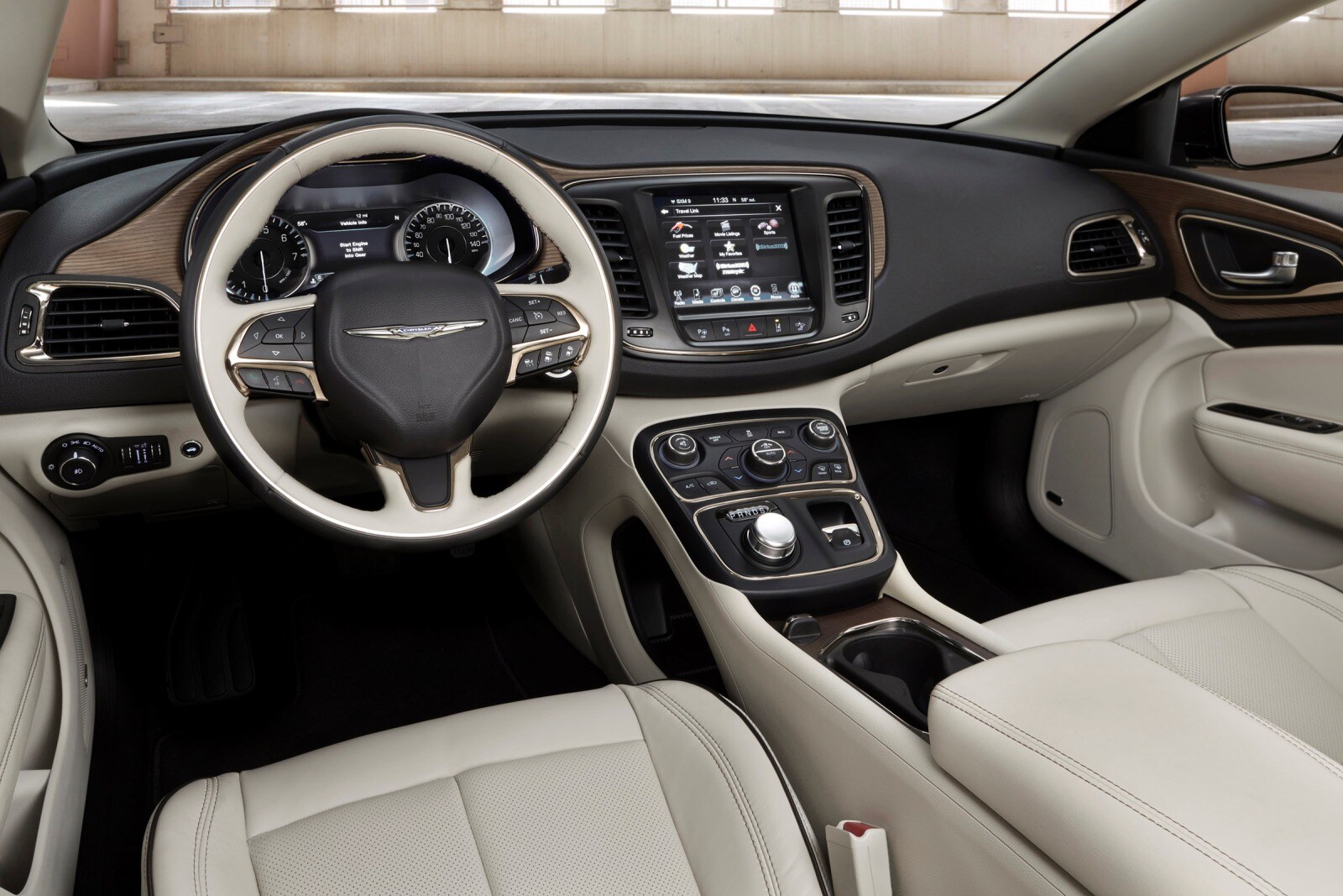 2015 Chrysler 200 interior I