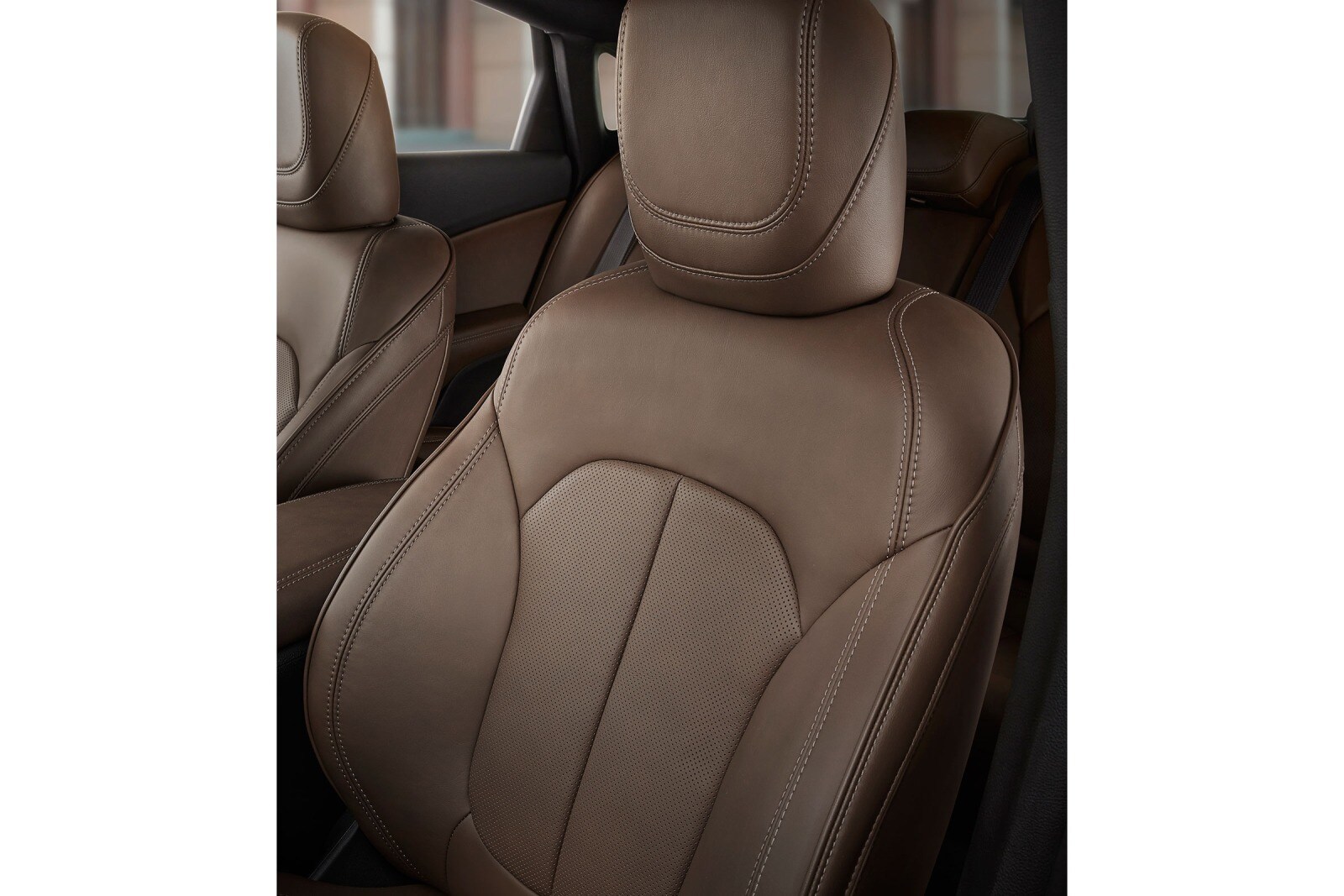 2017 Chrysler 200 front safety DETAIL