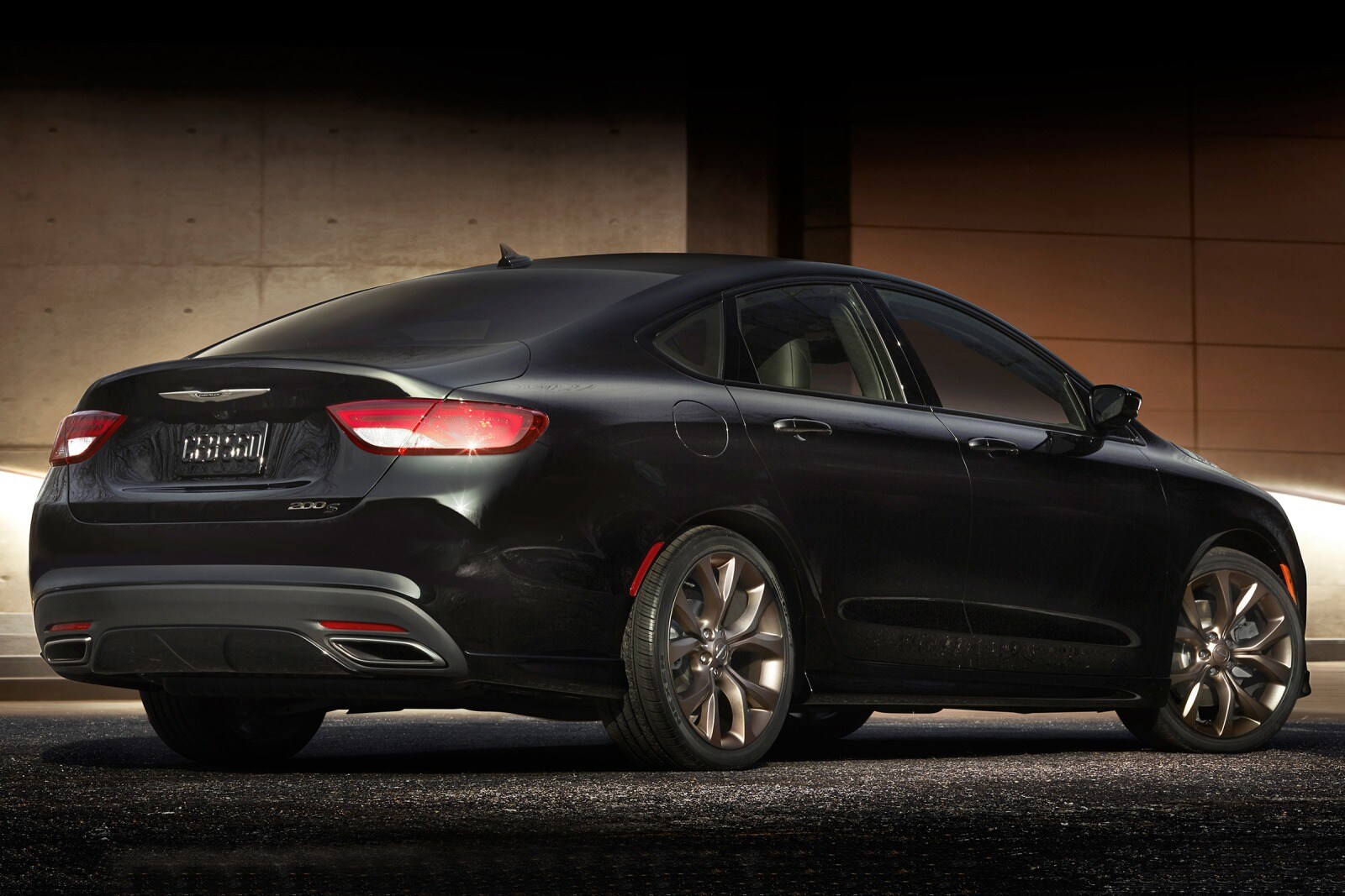 2017 Chrysler 200 exterior FQ