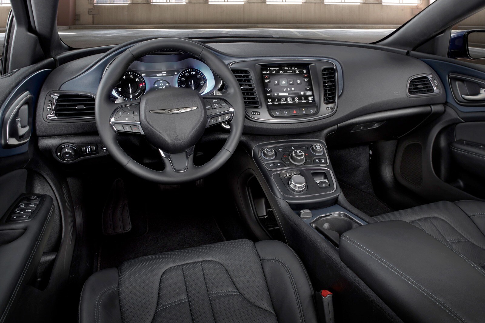 2017 Chrysler 200 front safety D