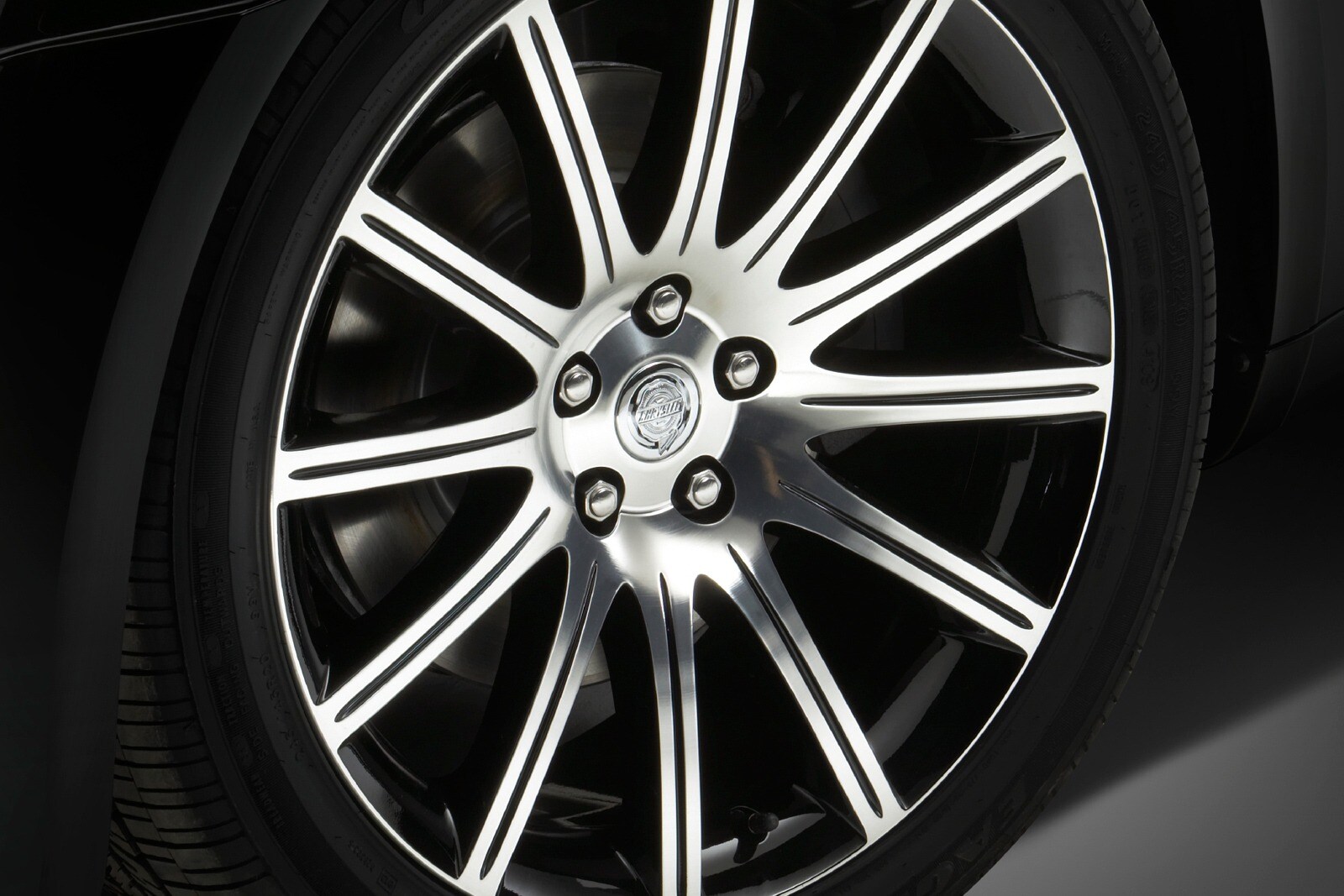 2010 Chrysler 300 exterior W