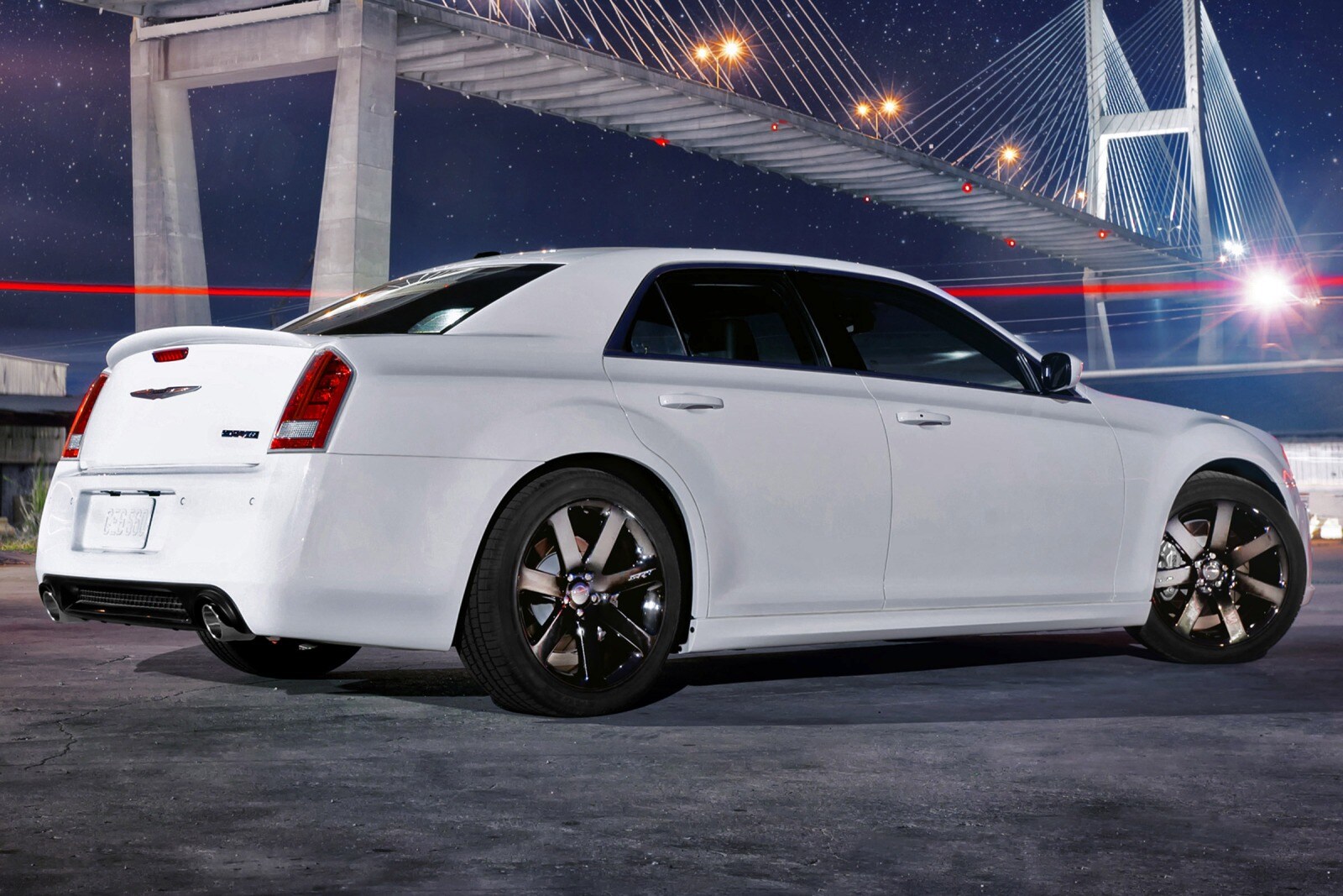 2012 Chrysler 300 — OEM photo 3