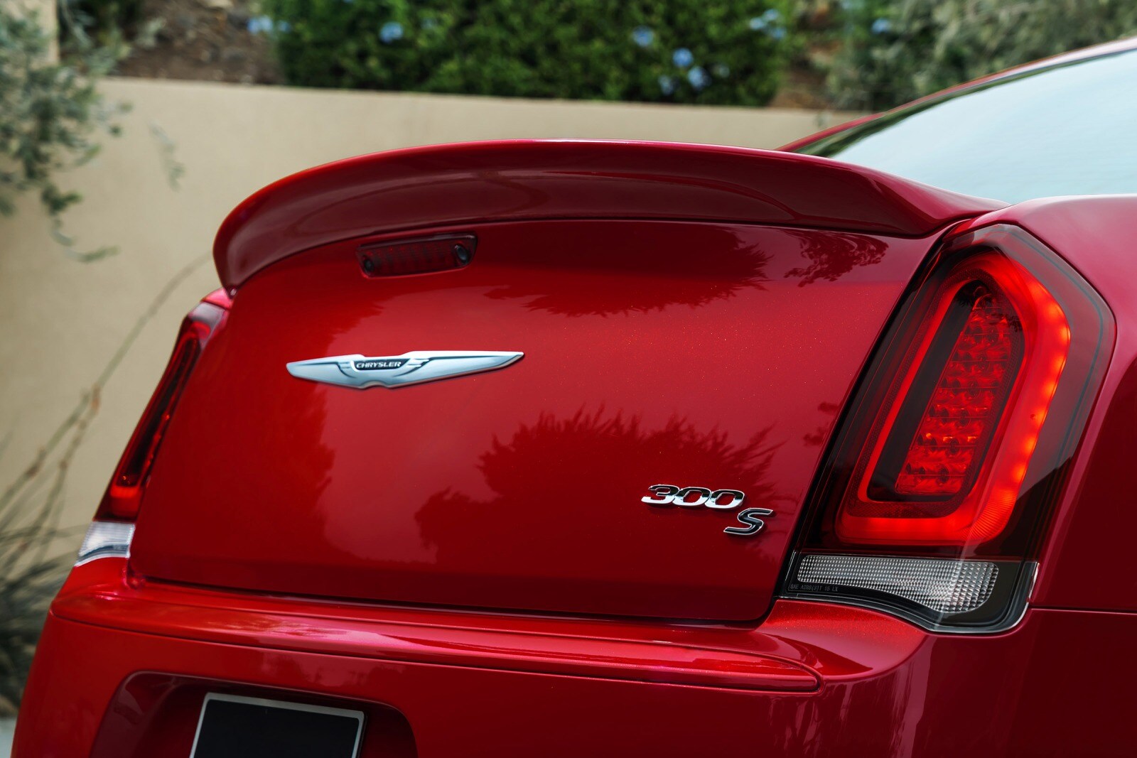 2017 Chrysler 300 exterior RBDG