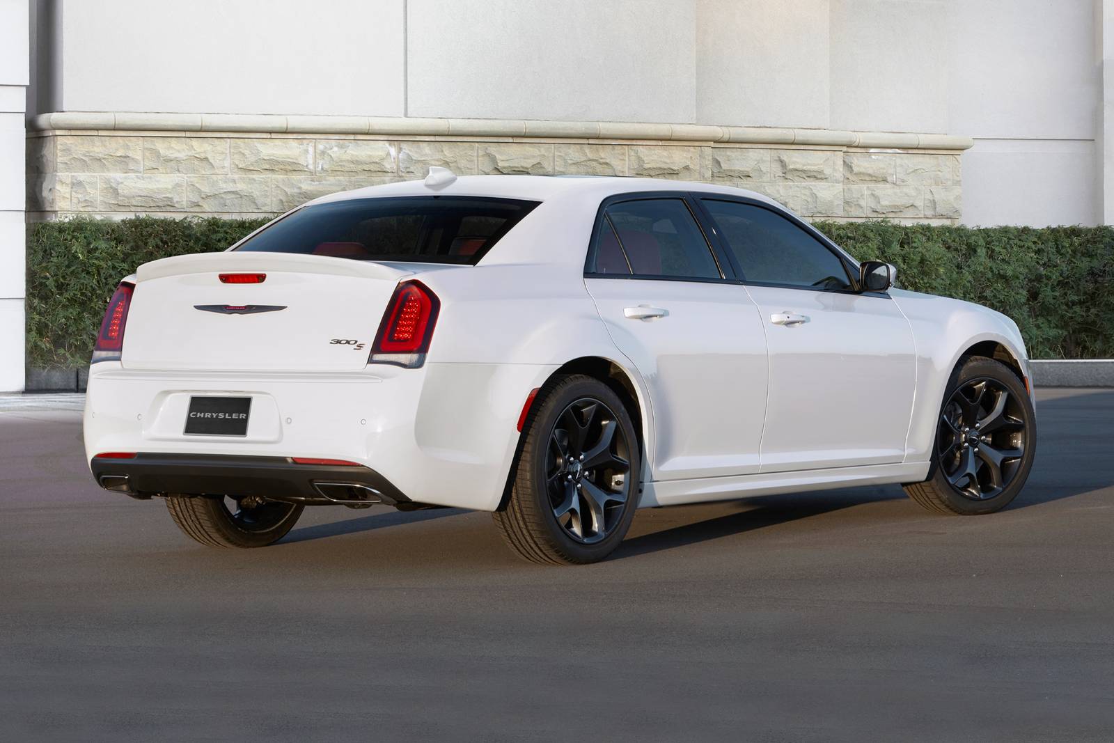 2023 Chrysler 300 front safety F