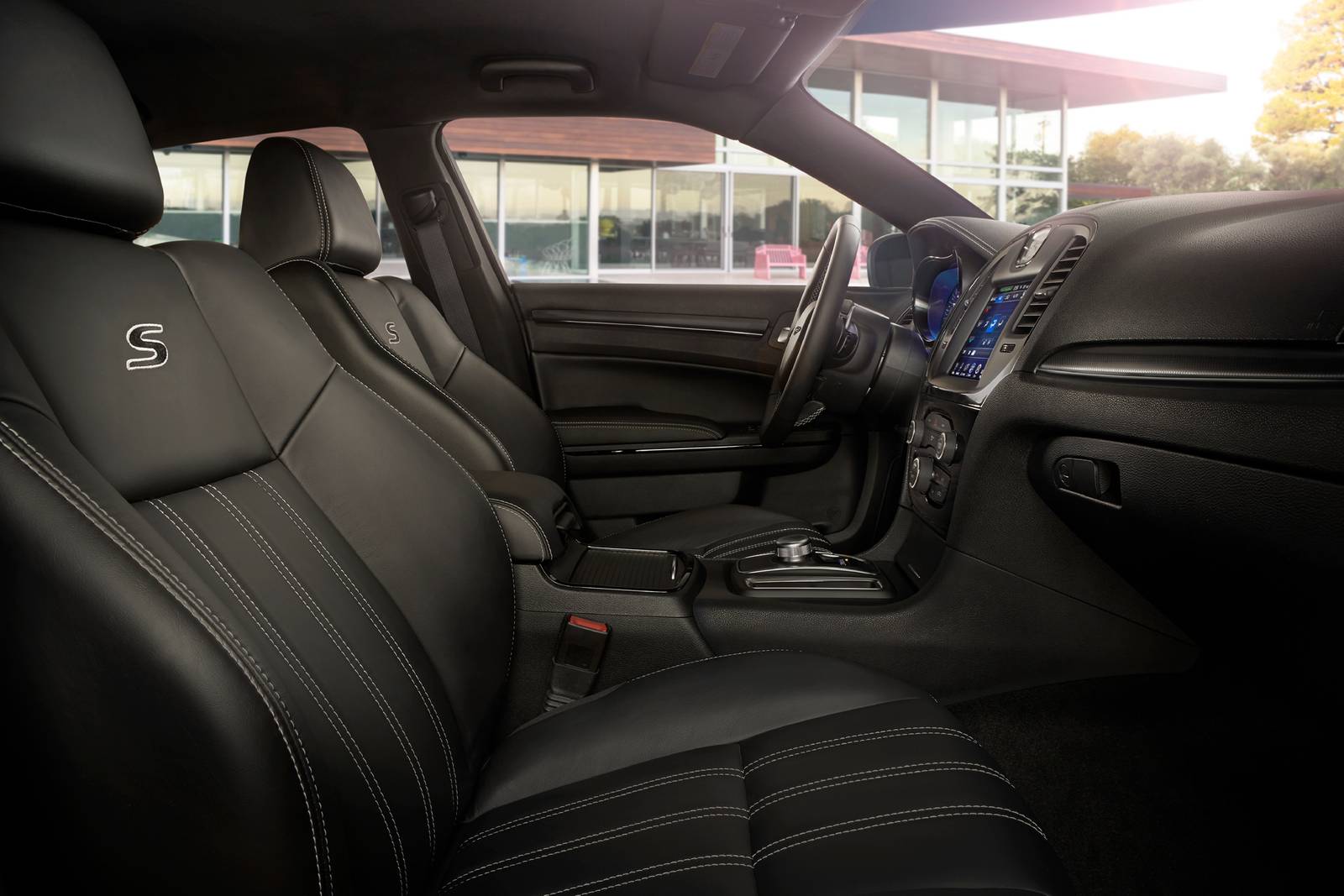 2023 Chrysler 300 interior I
