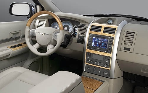 2007 Chrysler Aspen front safety D