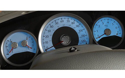 2007 Chrysler Aspen interior G