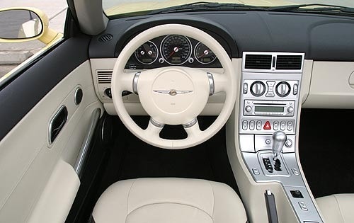2005 Chrysler Crossfire interior I