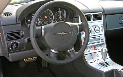 2005 Chrysler Crossfire front safety D