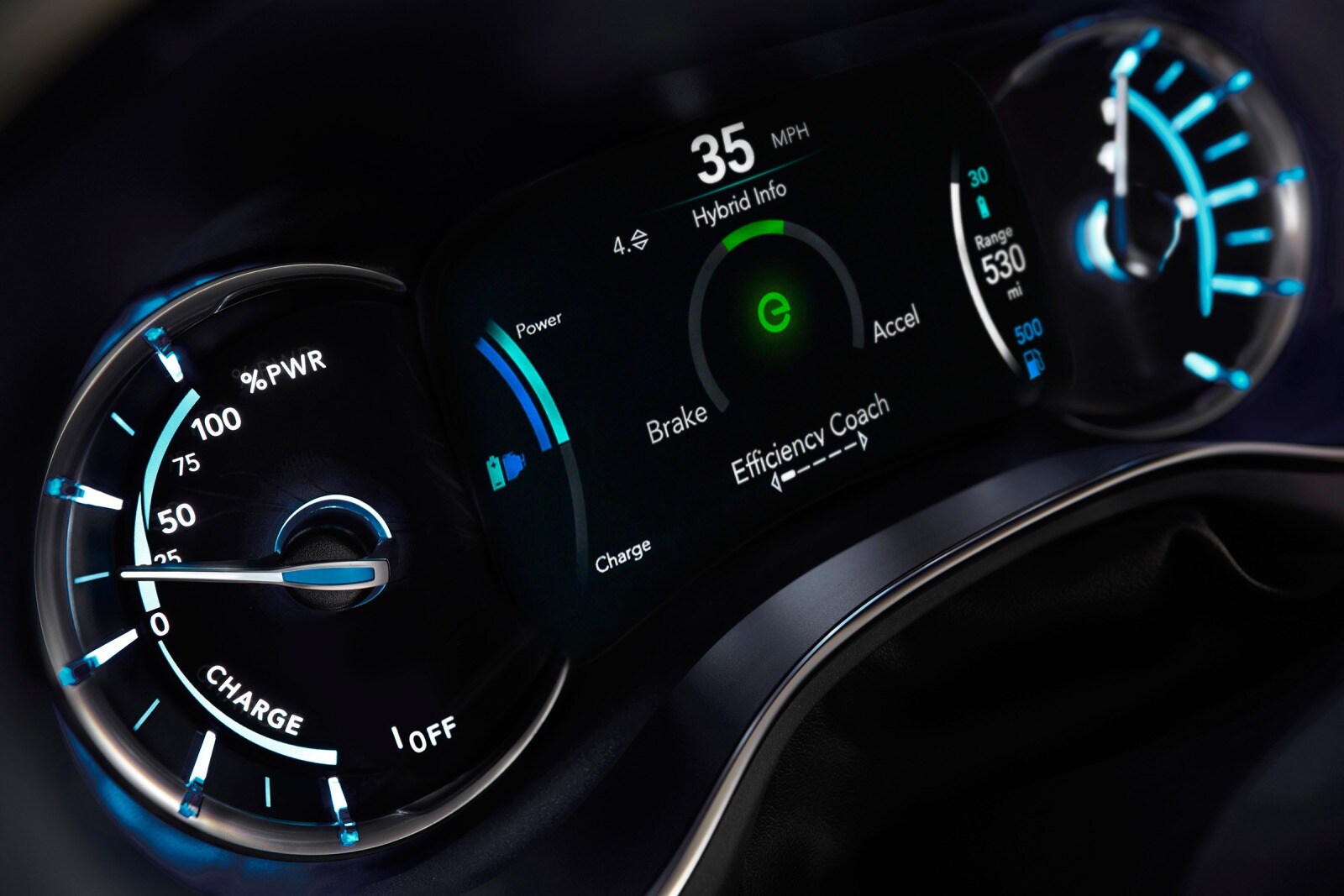 2017 Chrysler Pacifica Hybrid interior G