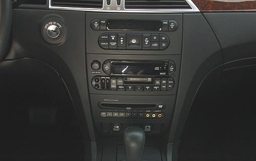 2004 Chrysler Pacifica interior CC