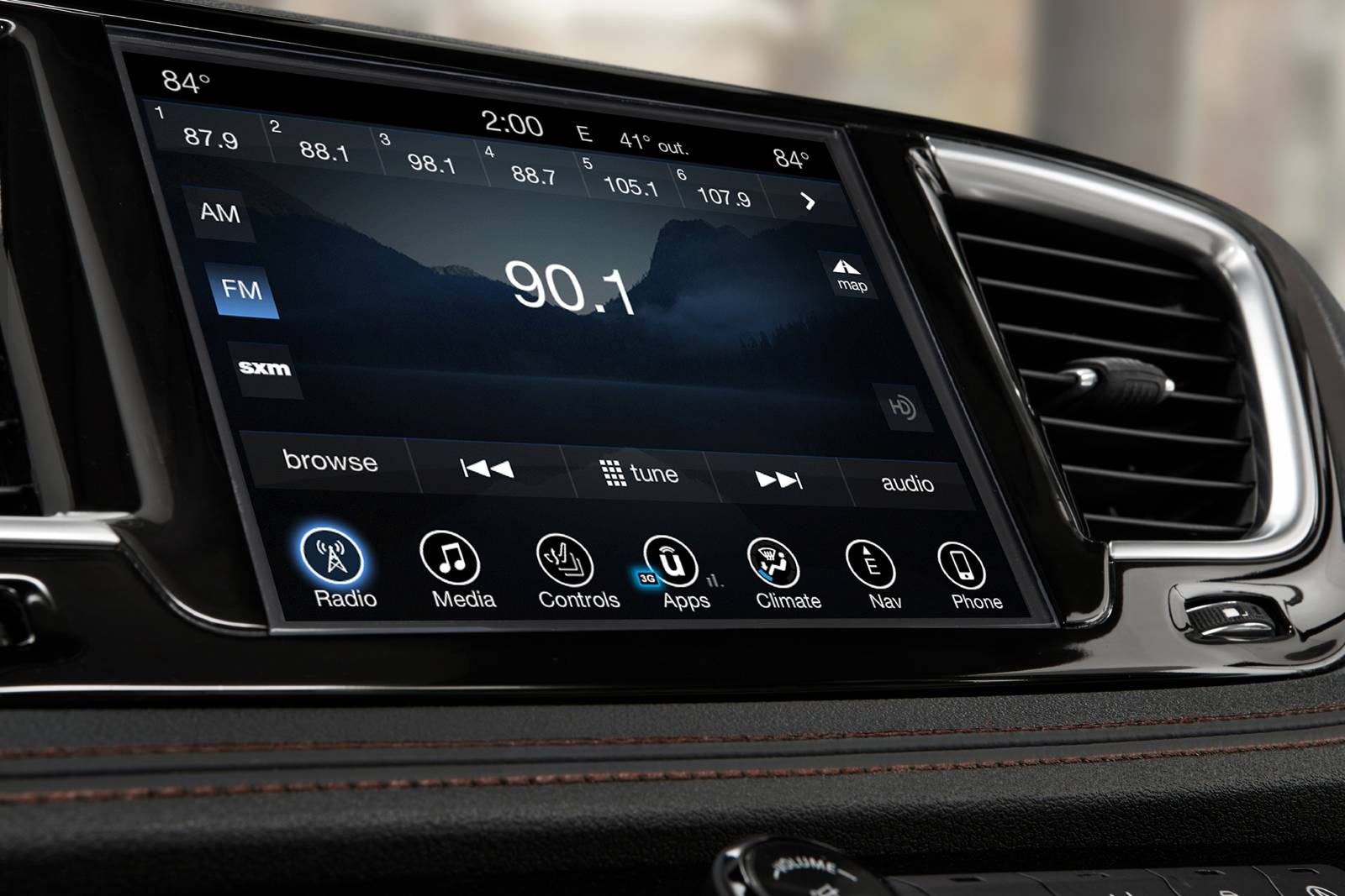 2018 Chrysler Pacifica front safety CC