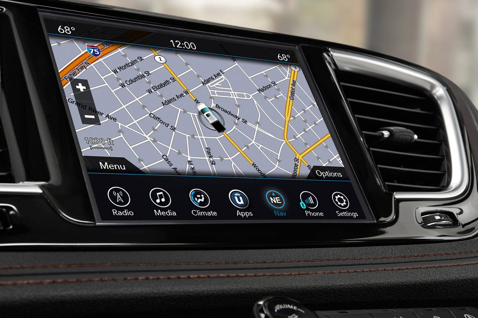 2018 Chrysler Pacifica interior NAVSYS