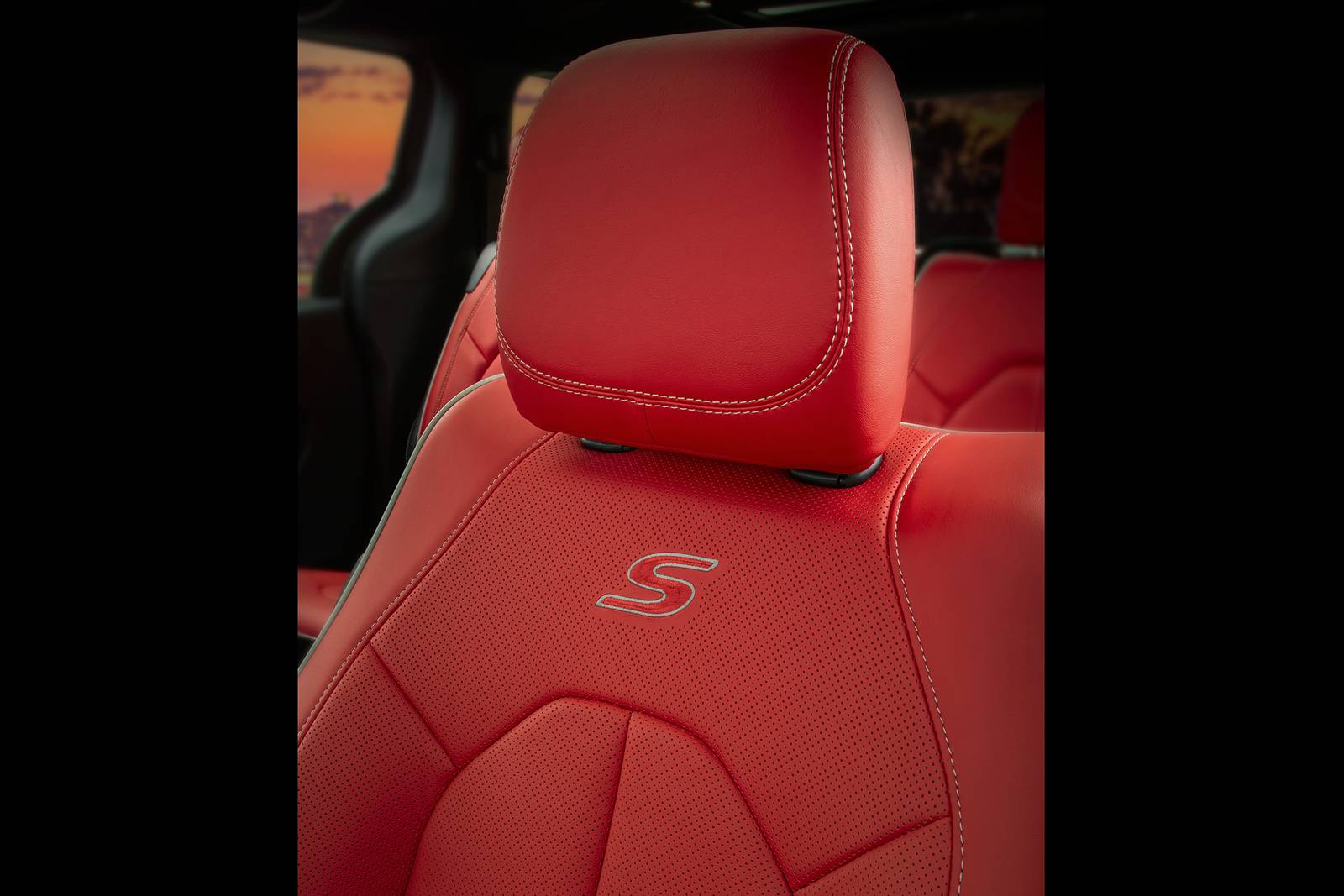 2020 Chrysler Pacifica interior DETAIL