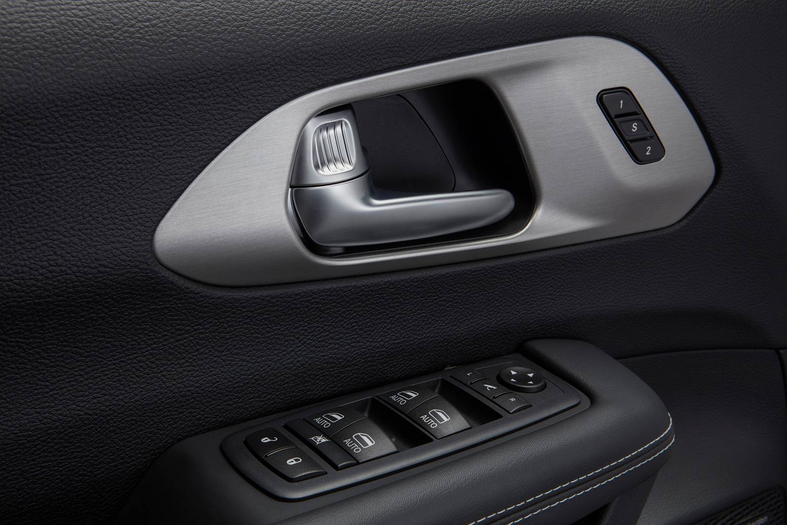 2021 Chrysler Pacifica interior DETAIL