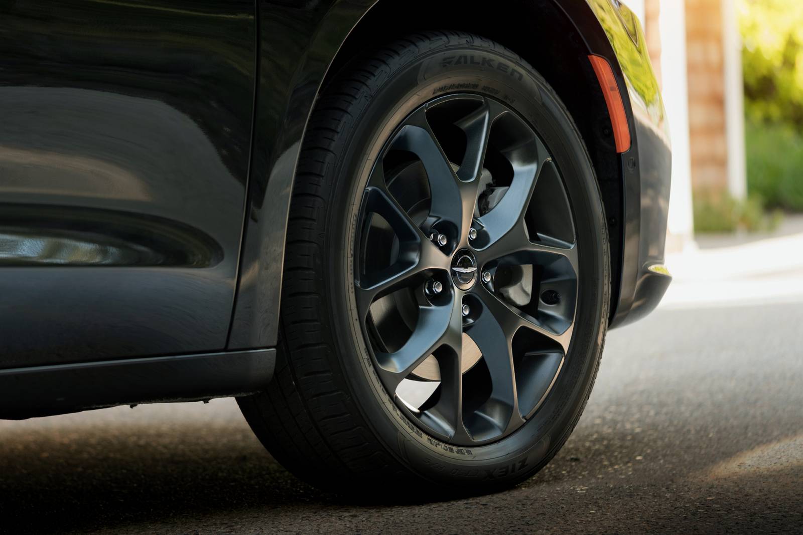 2022 Chrysler Pacifica exterior W