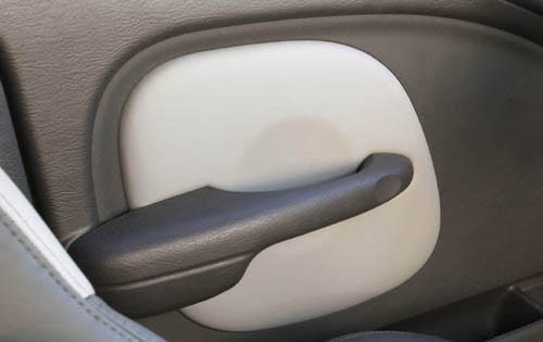 2004 Chrysler PT Cruiser interior DETAIL
