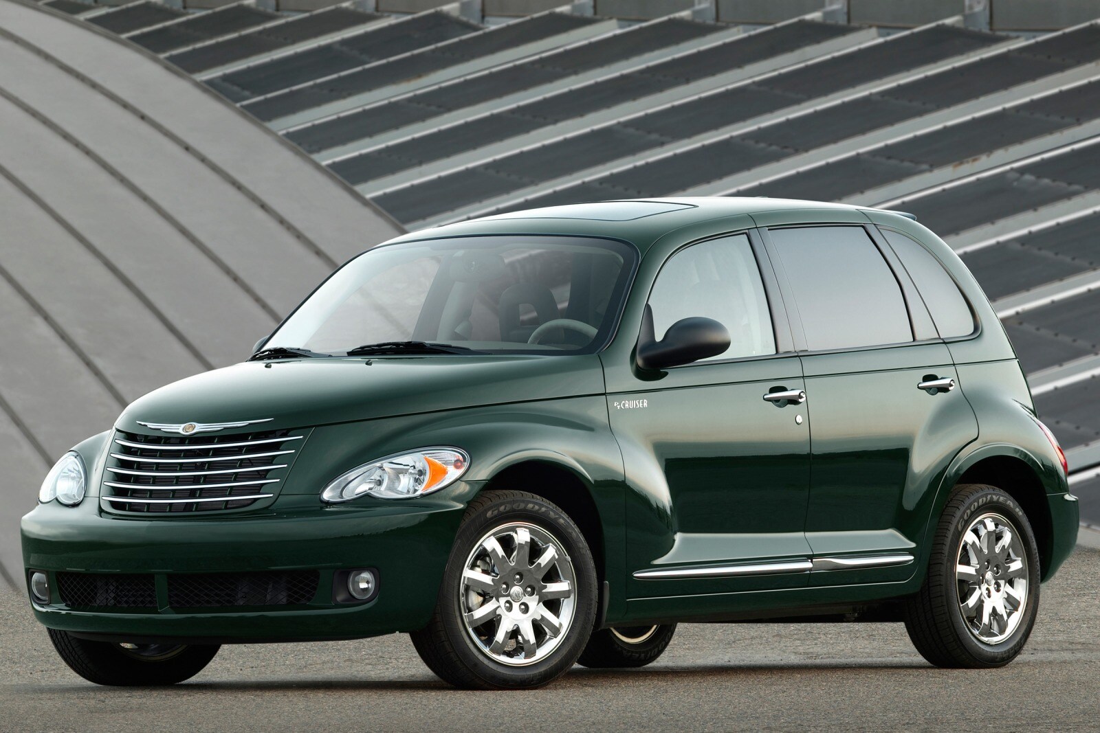 2007 Chrysler PT Cruiser exterior F