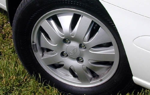 2000 Daewoo NUBIRA — OEM photo 3