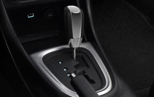 2011 Dodge Avenger interior CC