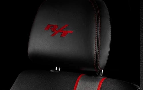 2012 Dodge Avenger front safety DETAIL