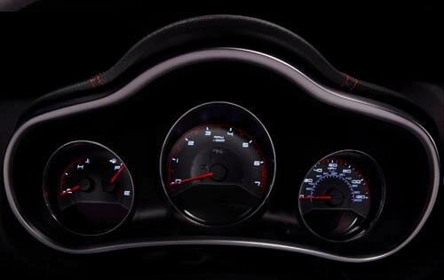 2012 Dodge Avenger interior G